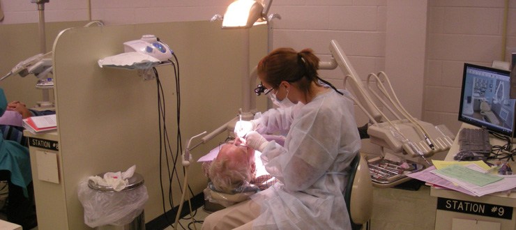 #caption7 Dental Hygiene Student practices in clinic