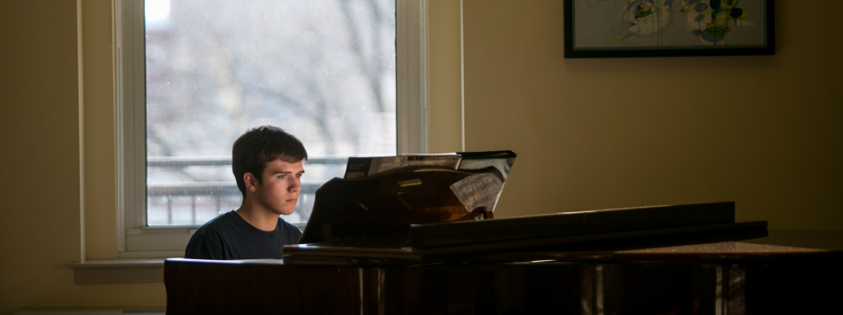 WKU student playing the piano