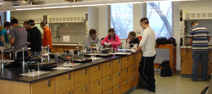 #caption4 Undergraduate students are getting hands on experience in a Organic lab