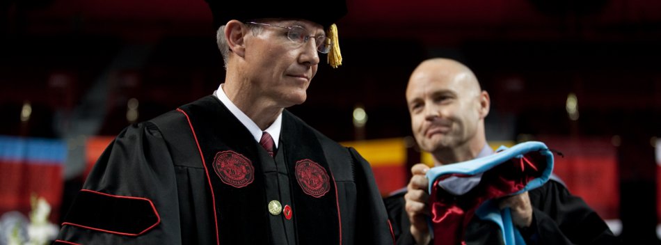 #caption2 Hooding