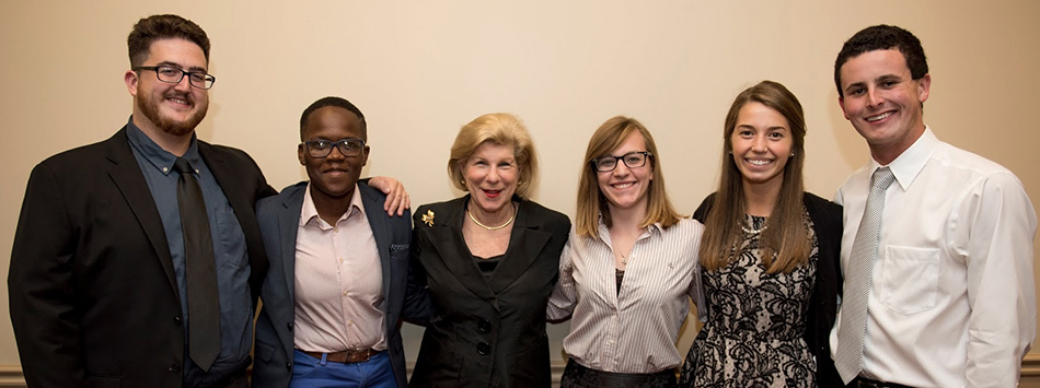 #caption6 WKU students meet with Nina Totenberg before her lecture at Van Meter, photo by William Kolb