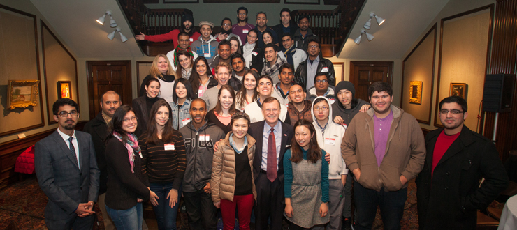 Orientation reception spring 2014 group picture with WKU president