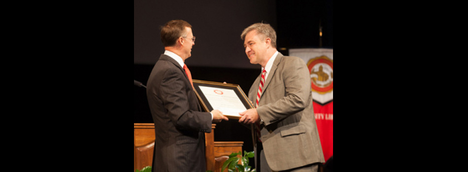 #caption4 Mathematics Department Head Dr. Bruce Kessler received the 13th annual President's Spirit of Western Award. (WKU photo by Clinton Lewis)