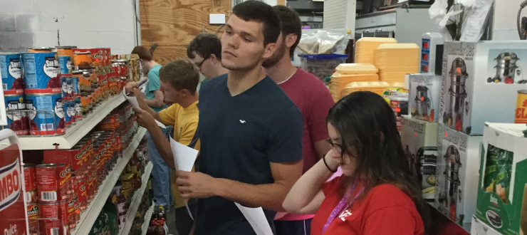 #caption9 Spanish Student at a Local Hispanic Market