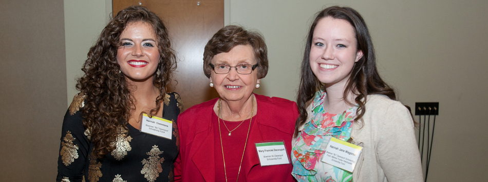 #caption2 Mary Frances Davenport (center) meets Hannah Clemmons and Hannah Wagoner, recipients of the Bowman “Bo” Davenport Scholarship