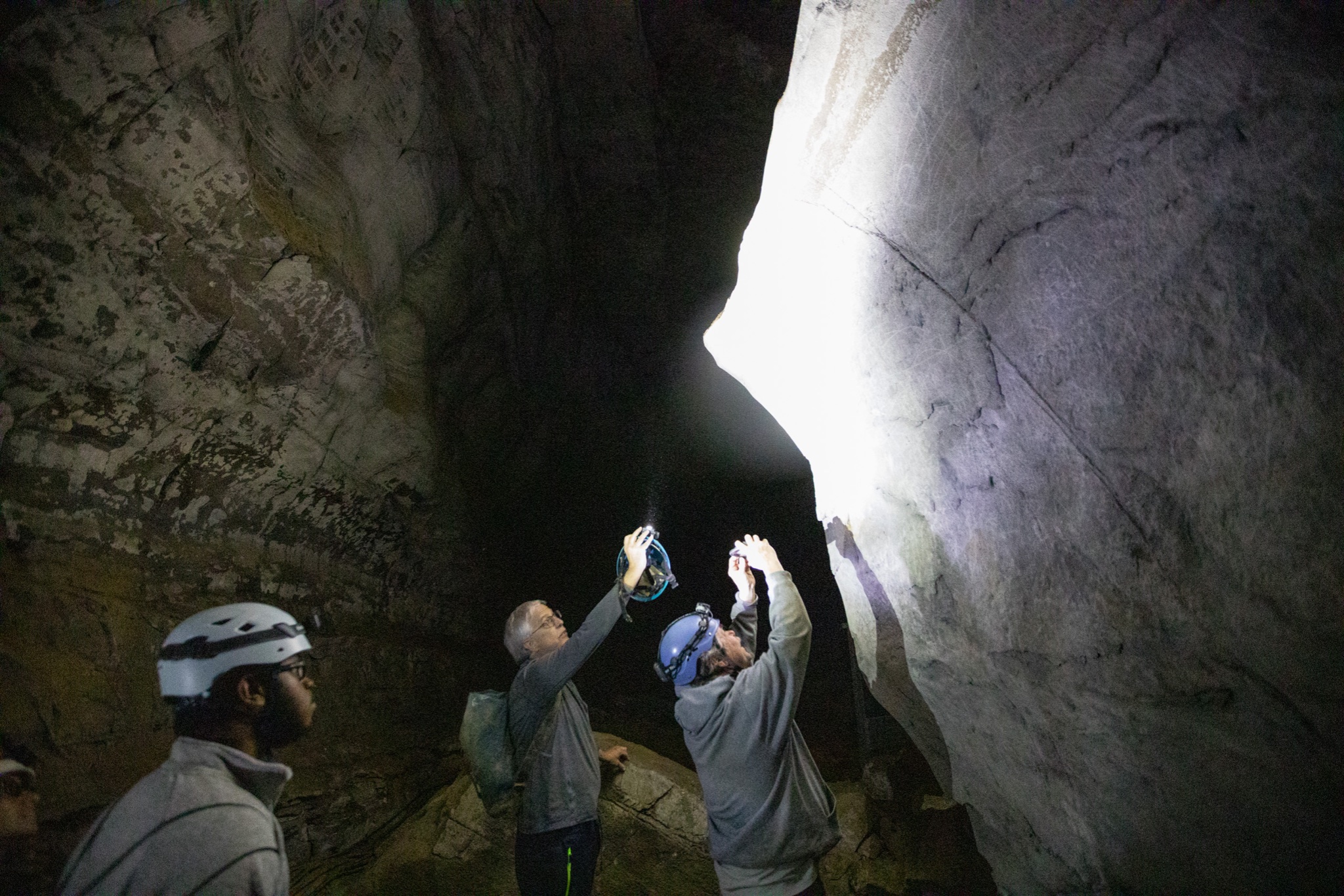 WKU professor shows 2 people rock formation in Mammoth Cave.