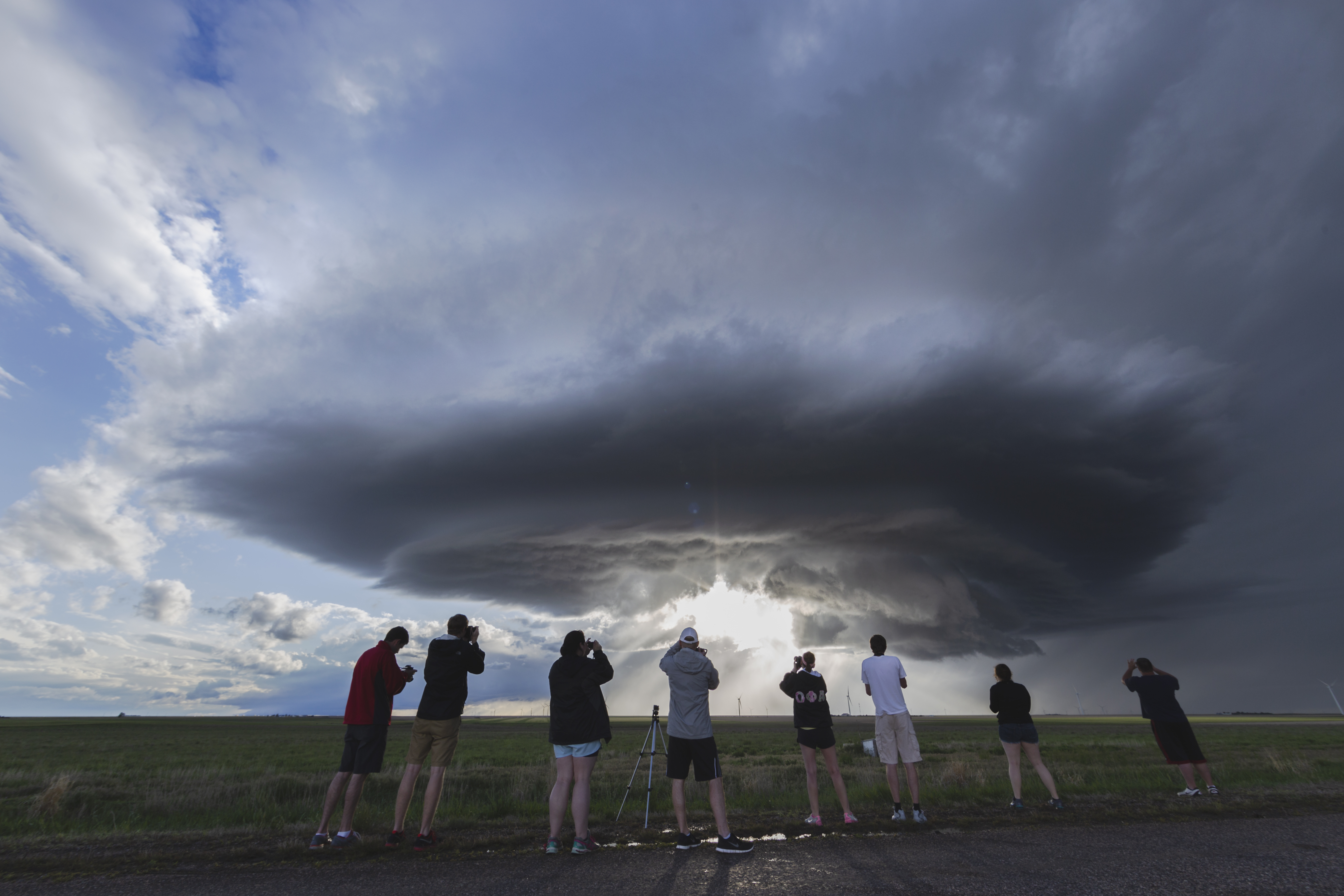 WKU students look at a supercell.