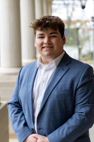 Caden Lucas Elected as Inaugural Student Senator for Mahurin Honors College at W...